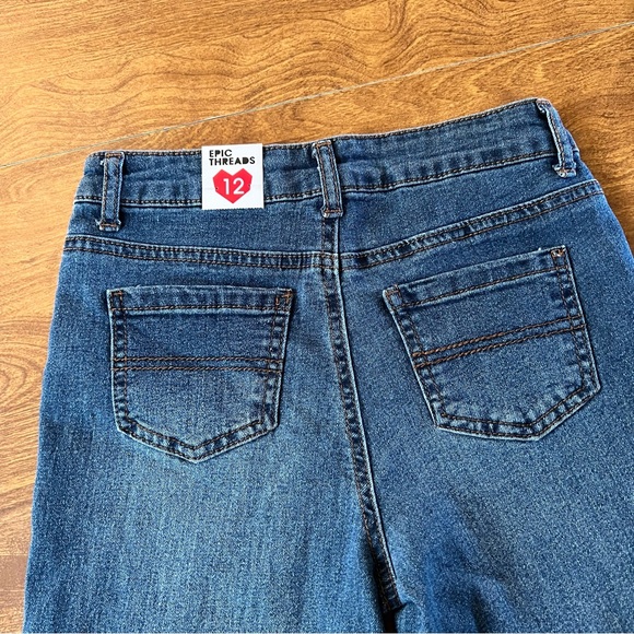 EPIC THREADS NWT Med Wash ButtonFly Stretchable Crop Denim Jeans Kids size 12 - Picture 6 of 12